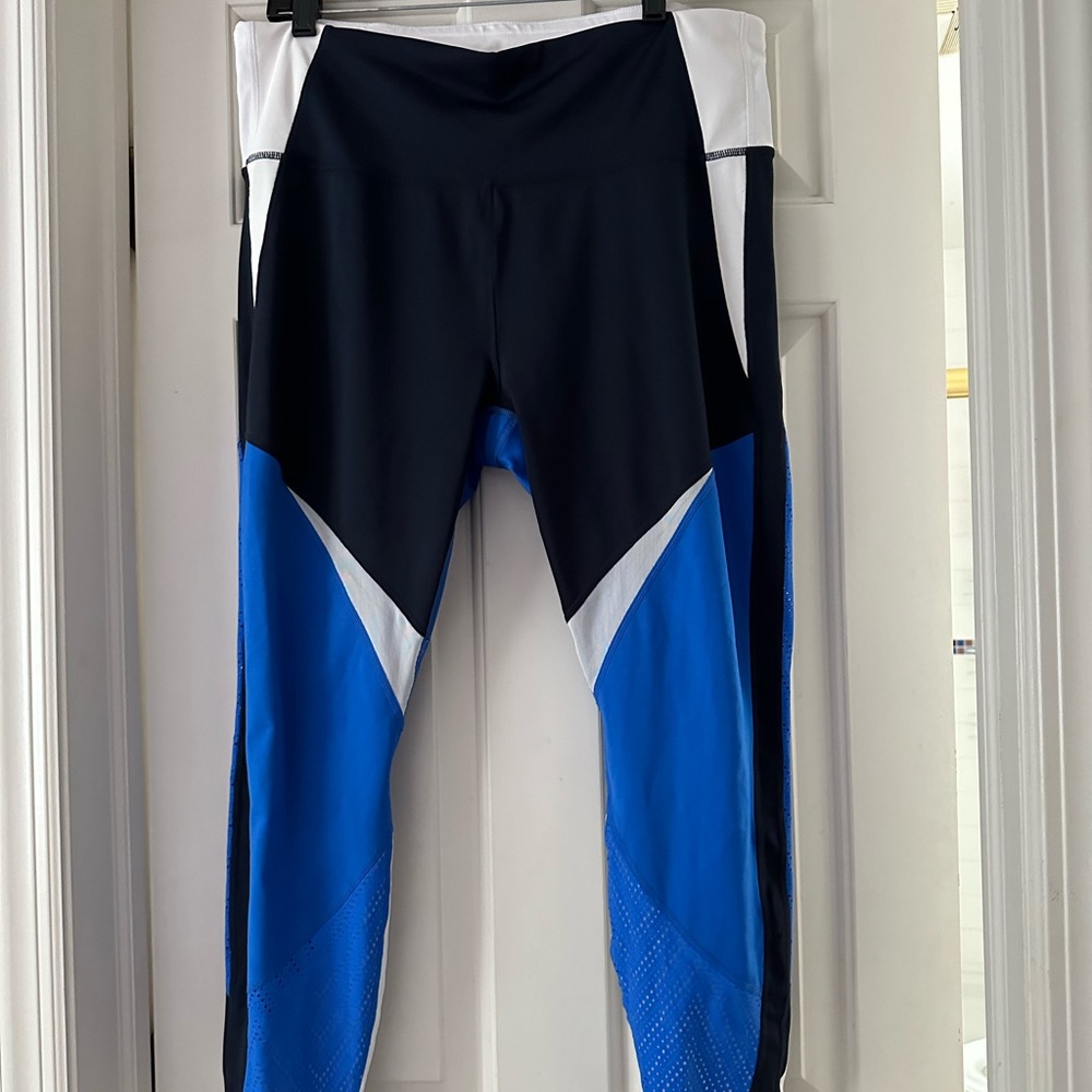 Athleta color block active nylon leggings